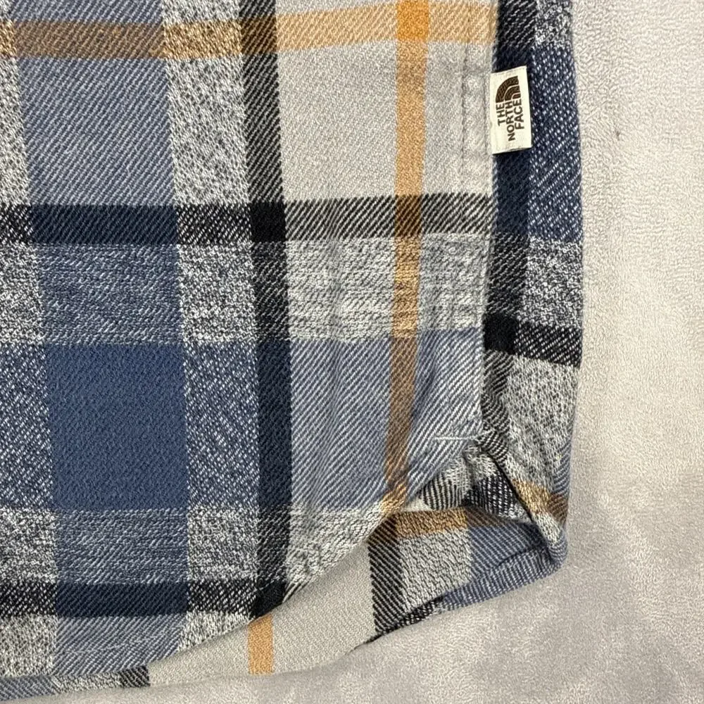 The North Face Men's L Plaid Flannel Shirt Blue Gray Tan Long Sleeve Button Up